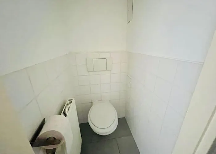 Cosy Flat With Huge Terrasse! Long Or Shortterm Apartman
