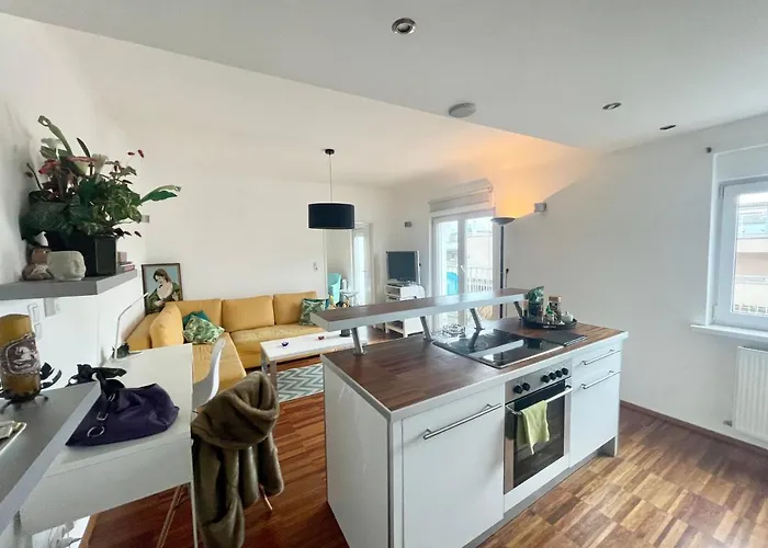 Cosy Flat With Huge Terrasse! Long Or Shortterm *