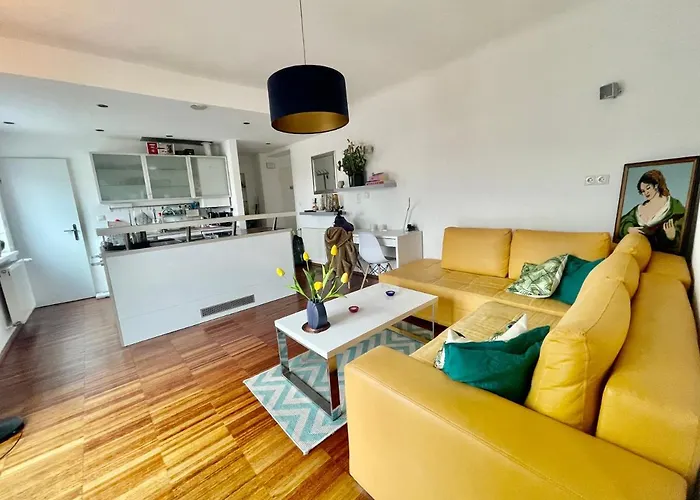 Apartman Cosy Flat With Huge Terrasse! Long Or Shortterm